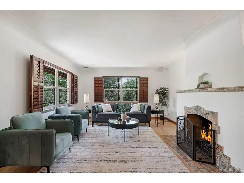 1090 Bonnie Brae, Denver, CO 80209