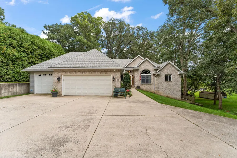 14807 Reeder RD, Crown Point, IN 46307