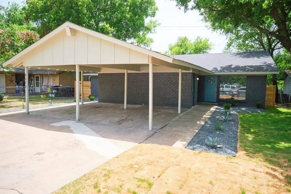 8616 Fireside DR #B, Austin, TX 78757