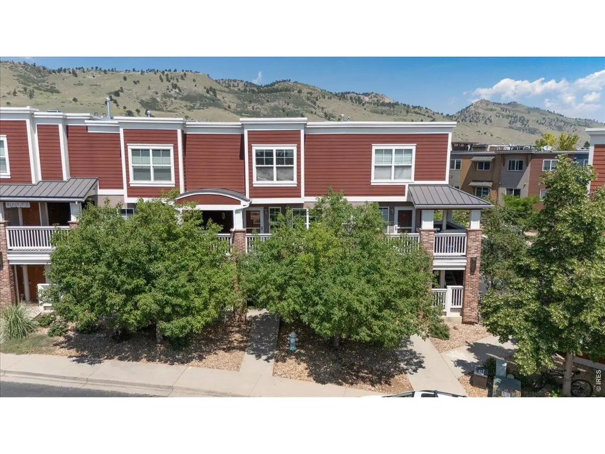 801 Chinle #E, Boulder, CO 80304