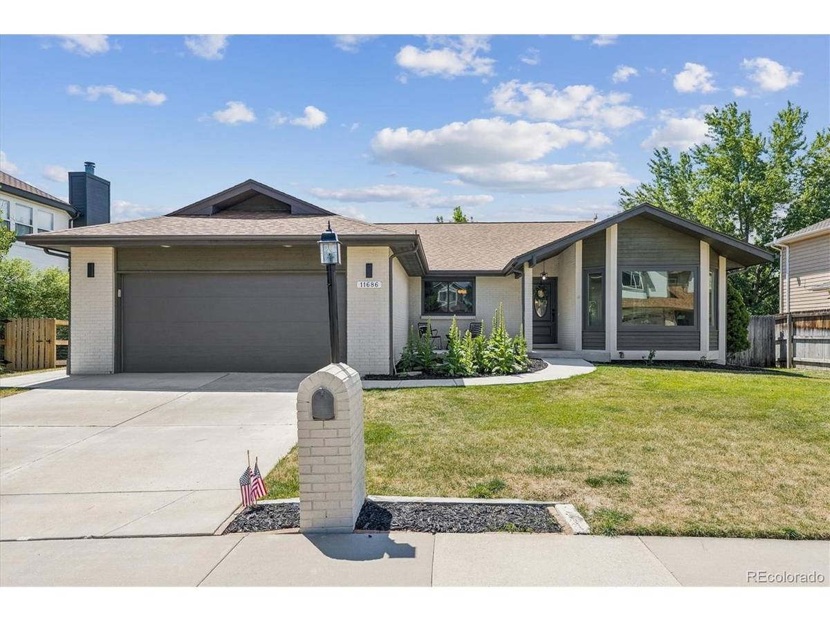 11686 W 74th, Arvada, CO 80005