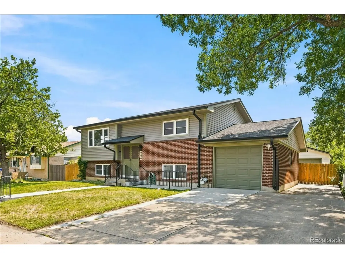 986 E 114th, Denver, CO 80233