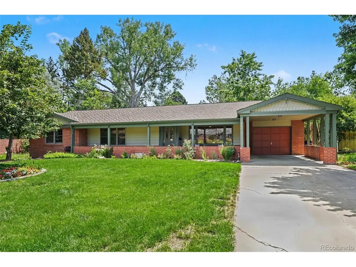 1924 21st Avenue, Greeley, CO 80631
