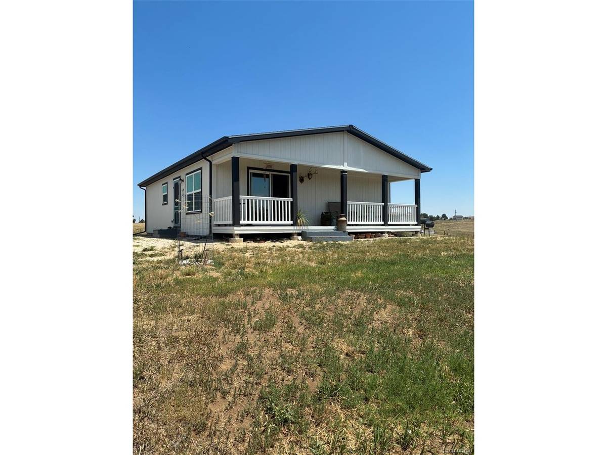 24074 Emerald, Deer Trail, CO 80105