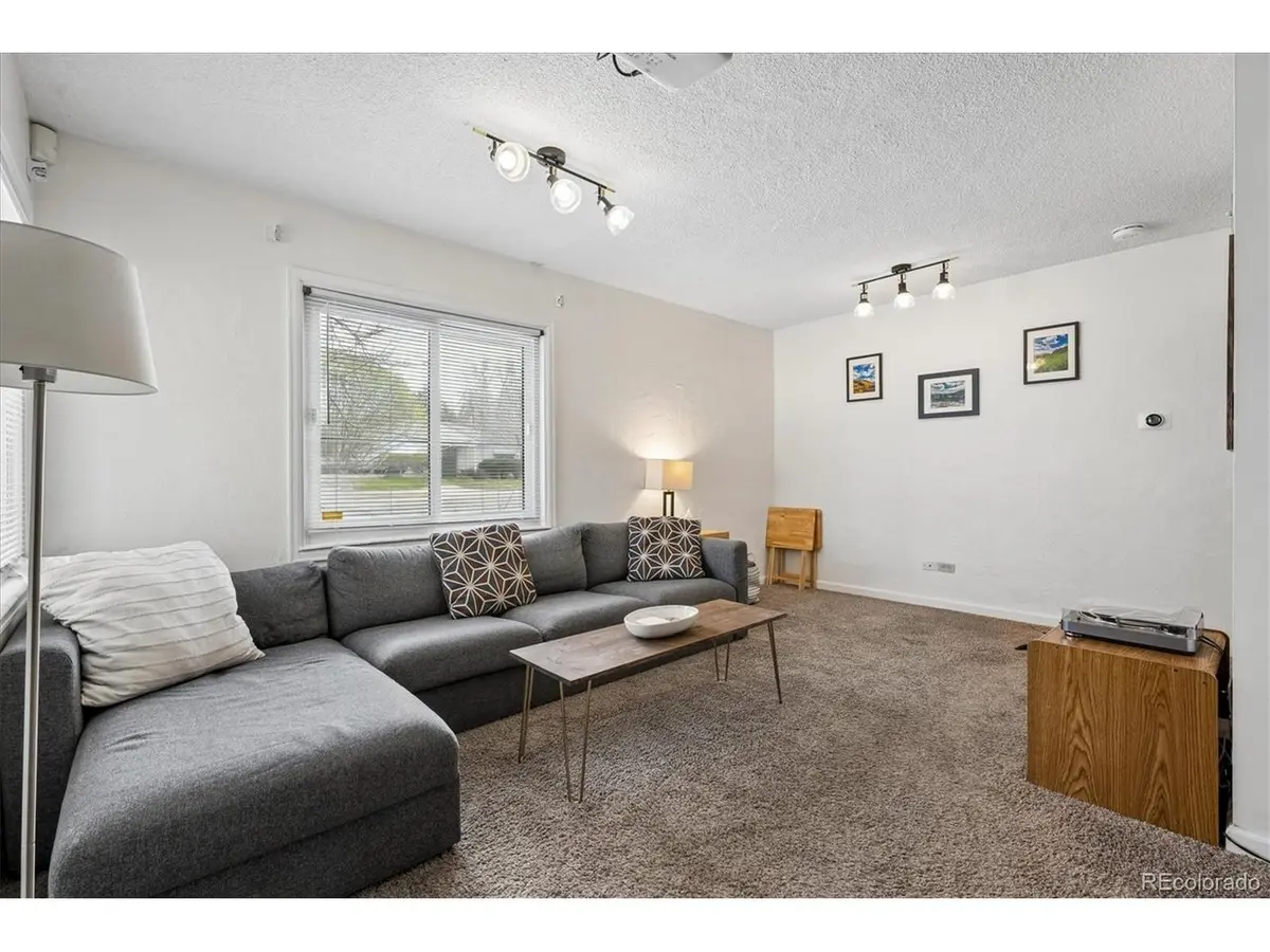 1819 S Madison, Denver, CO 80210