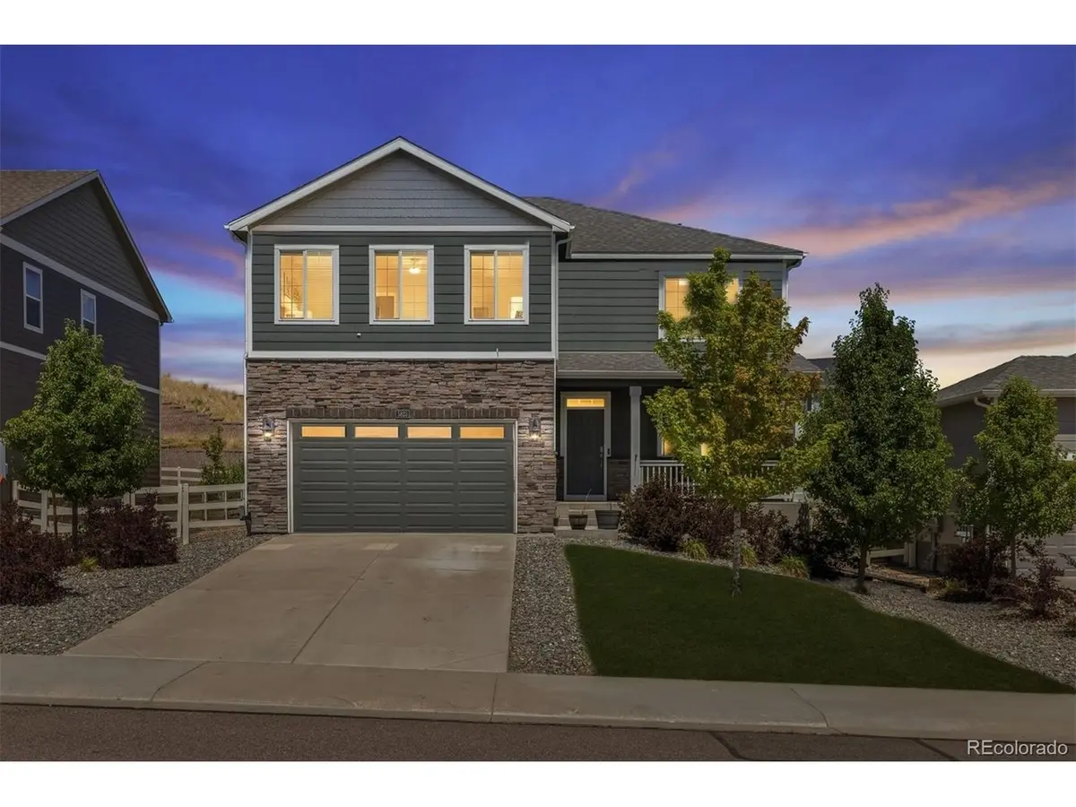 5823 Plains End, Castle Rock, CO 80104