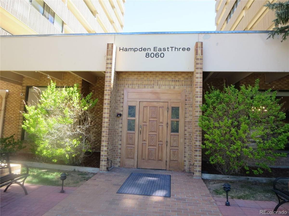 8060 E Girard #711, Denver, CO 80231