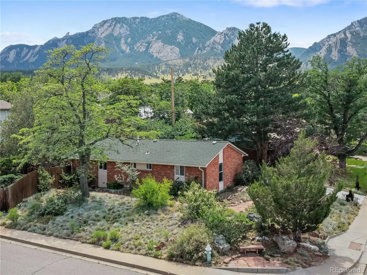 3290 Darley, Boulder, CO 80305