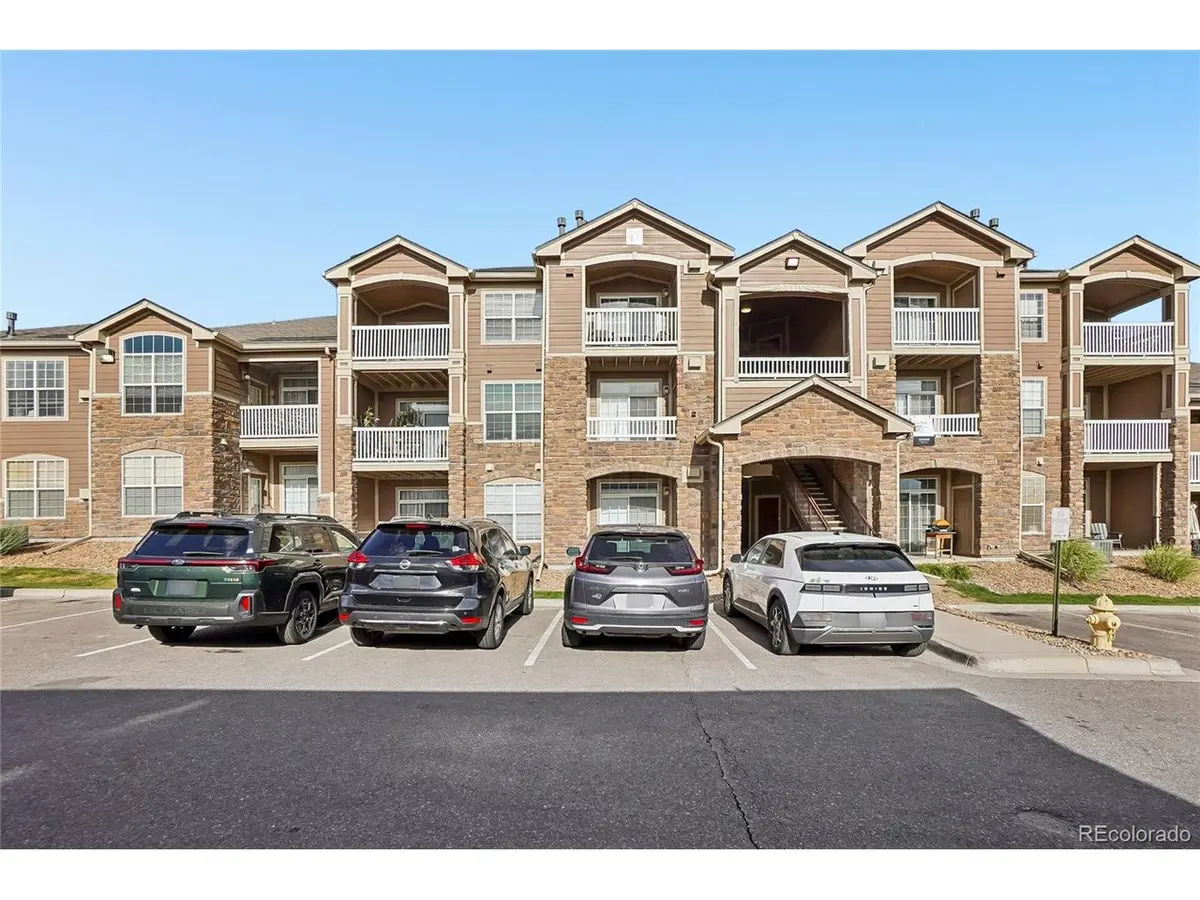 7440 S Blackhawk #11-203, Englewood, CO 80112