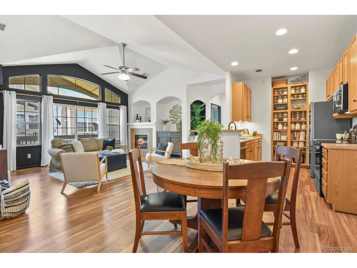 1561 Olympia #1561-305, Castle Rock, CO 80104