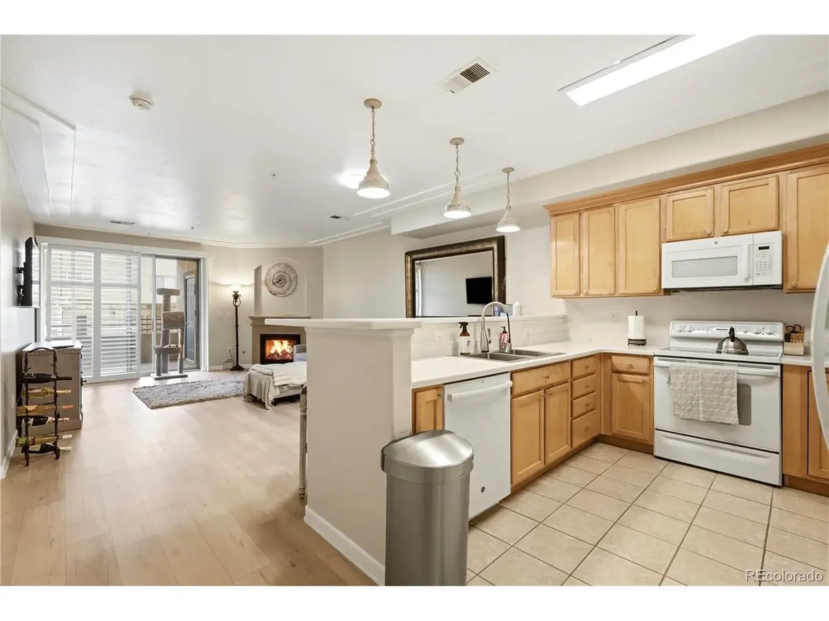 13353 W Alameda #108, Lakewood, CO 80228