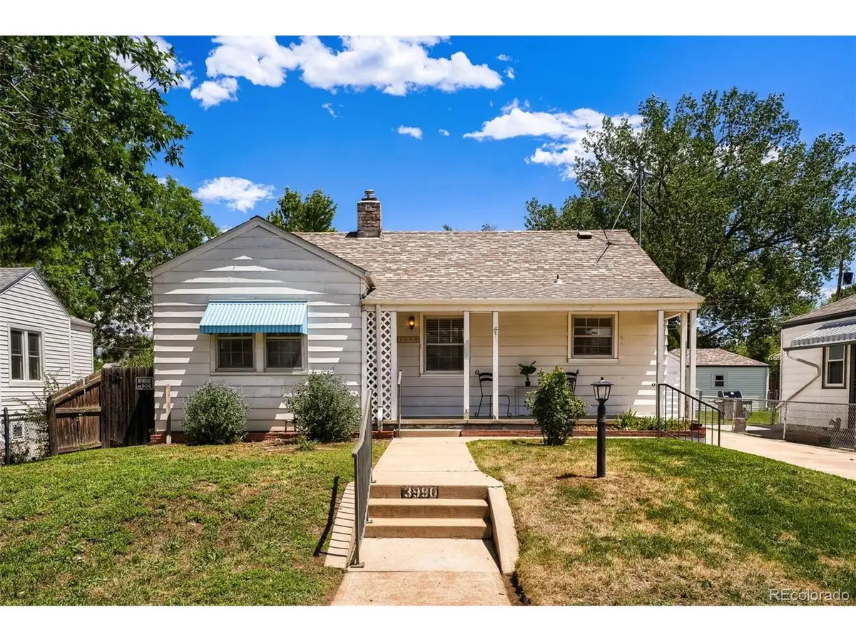 3990 S Logan, Englewood, CO 80113