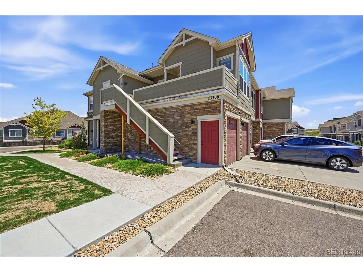 23709 E Ida #E, Aurora, CO 80016