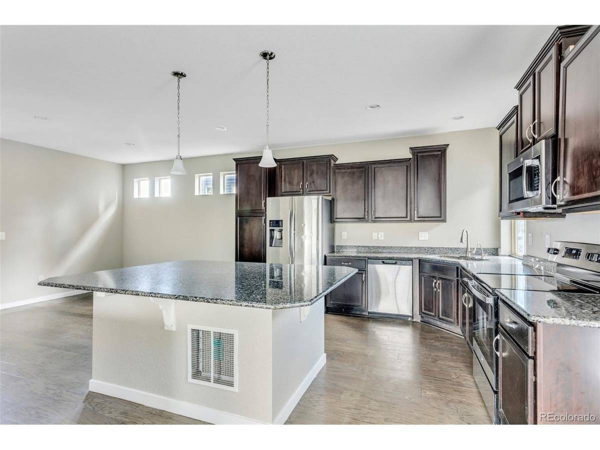 4863 Halifax, Denver, CO 80249