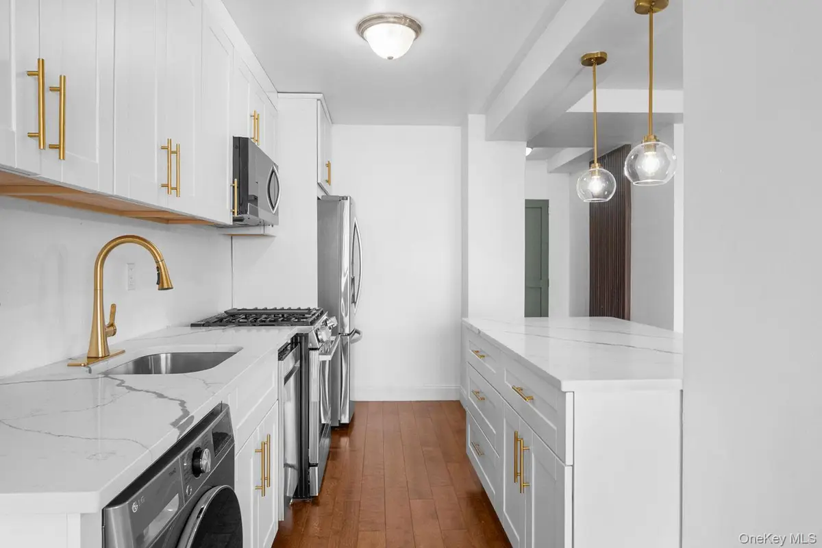 820 Boynton AVE #11 K, Bronx, NY 10473
