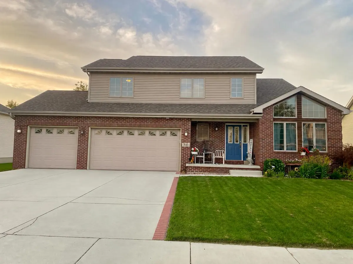 340 E 123rd Place, Crown Point, IN 46307