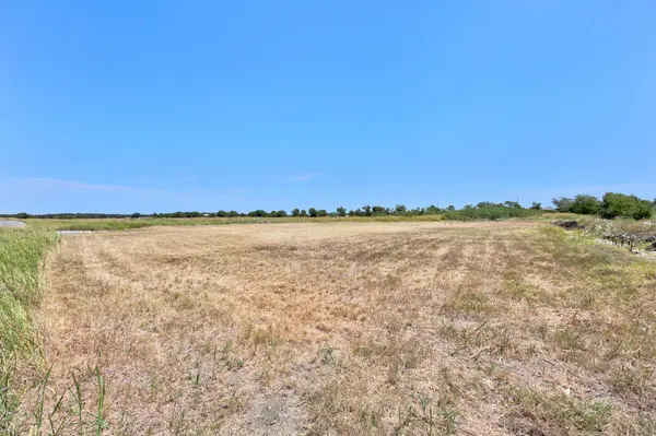2062 Botts DR, Salado, TX 76571