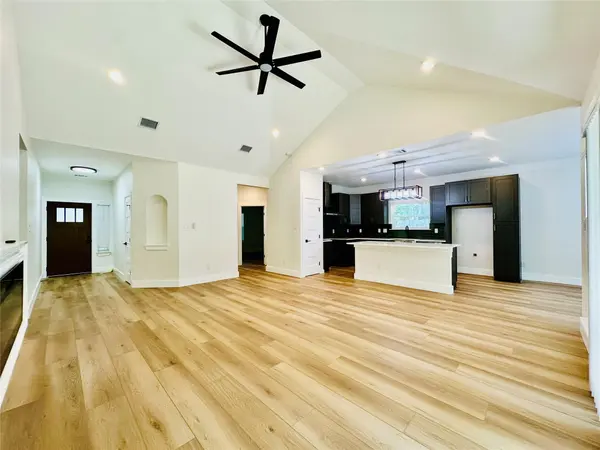 15113 N Flamingo DR, Austin, TX 78734