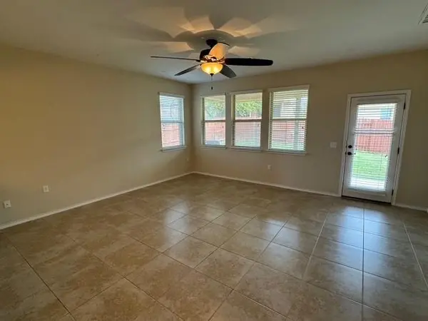 9417 Sawyer Fay LN, Austin, TX 78748
