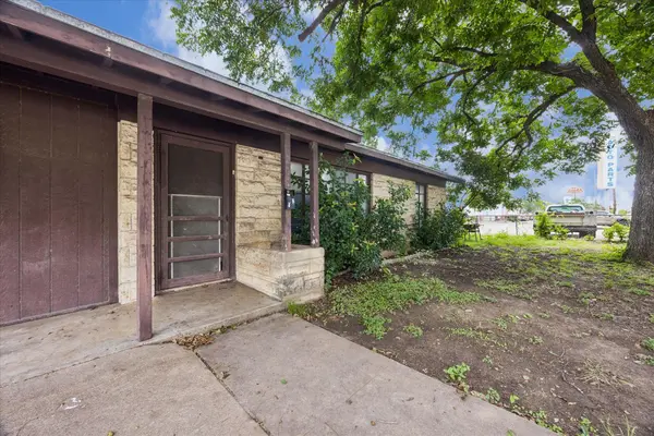 2024 W Ben White BLVD, Austin, TX 78704