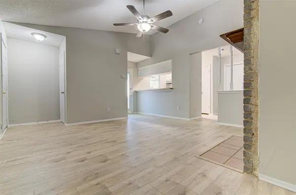 12824 Tomanet TRL #A, Austin, TX 78727