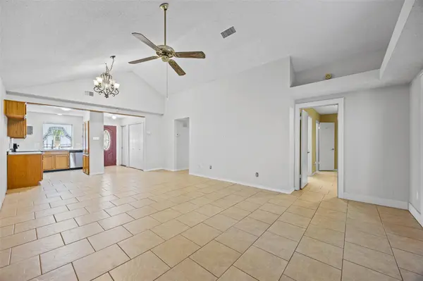 5318 Walnut Grove DR, Austin, TX 78744