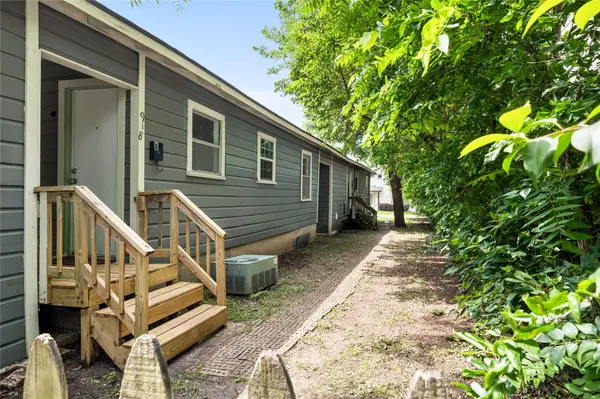 918 E 50th #B, Austin, TX 78751