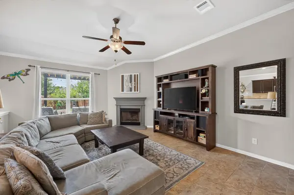 3001 Edwards Plateau, Pflugerville, TX 78660