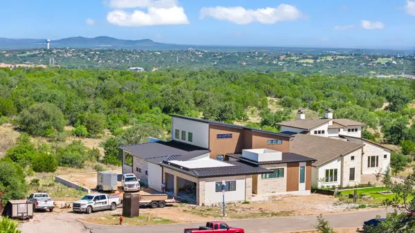 100 Nattie Woods, Horseshoe Bay, TX 78657