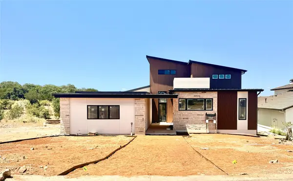 100 Nattie Woods, Horseshoe Bay, TX 78657