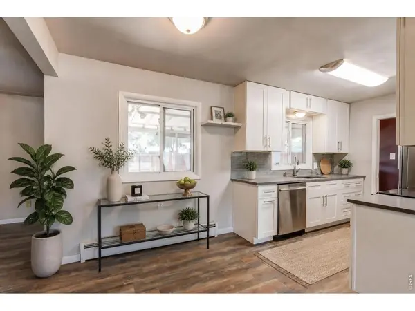 1827 Collyer, Longmont, CO 80501