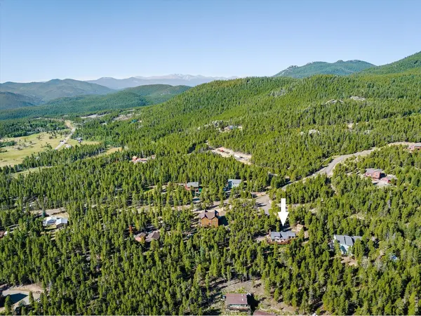 10212 Dowdle, Golden, CO 80403