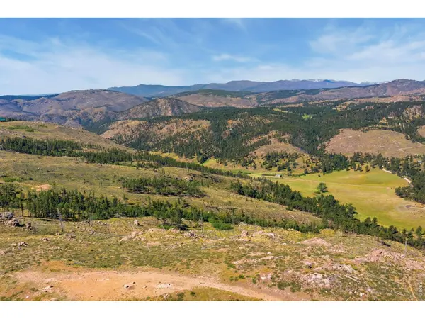 1351 Walking Wind, Bellvue, CO 80512
