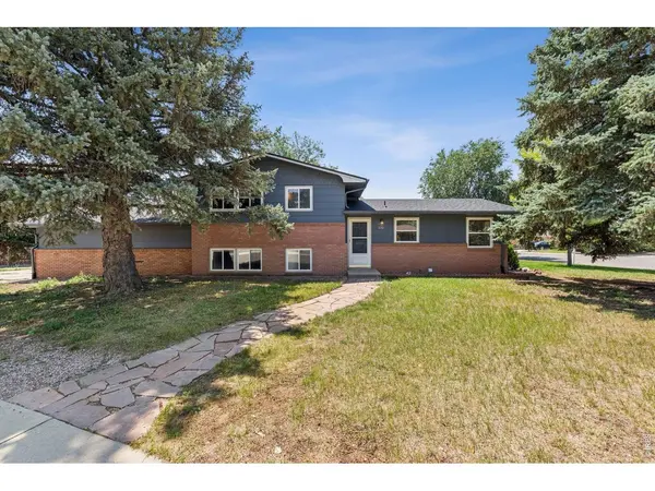 870 10th, Berthoud, CO 80513