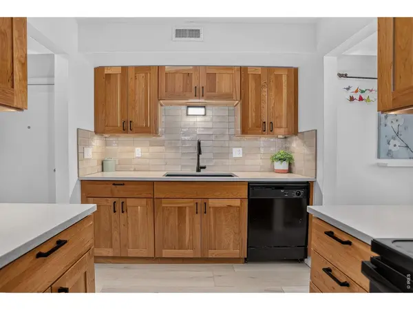 500 Manhattan #D10, Boulder, CO 80303