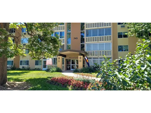 745 S Alton #4C, Denver, CO 80247