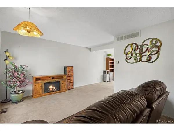 16036 E Ithaca #B, Aurora, CO 80013
