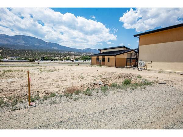 4990 Main, Salida, CO 81201