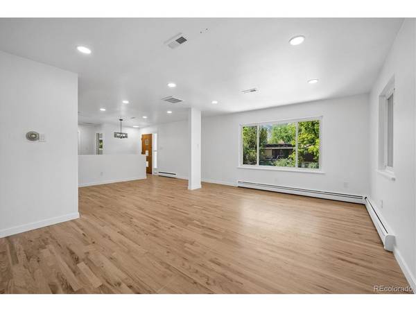 2015 Arapahoe, Golden, CO 80401