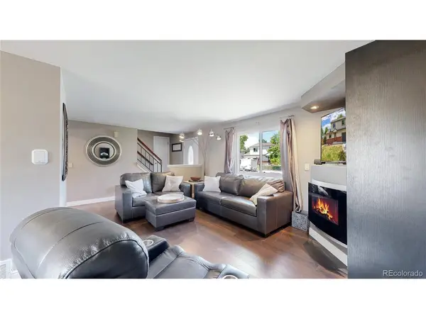 4887 S Field, Littleton, CO 80123