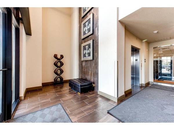 10111 Inverness Main Street #332, Englewood, CO 80112