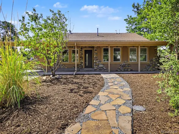 10240 W 16th, Lakewood, CO 80215