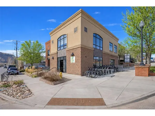 722 Washington #306, Golden, CO 80401