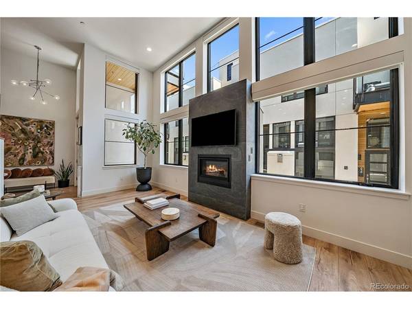 818 Ash #5, Denver, CO 80220