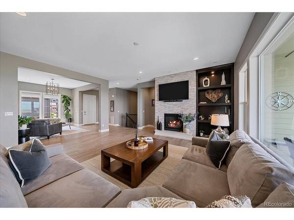 19661 W 95th, Arvada, CO 80007