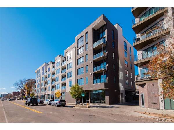 1735 Central #212, Denver, CO 80211
