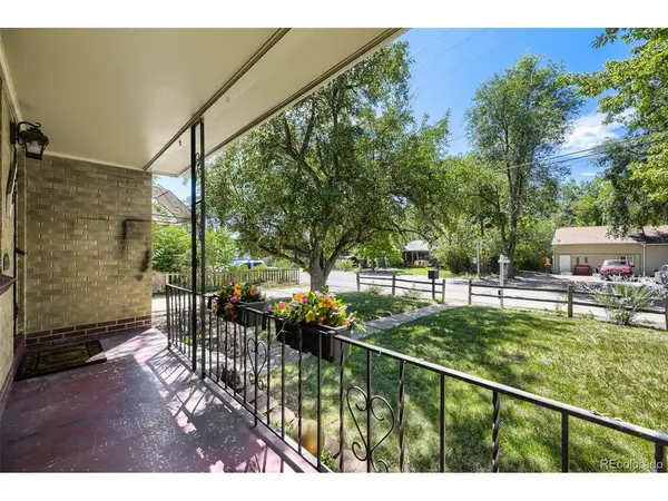 8085 W 10th, Lakewood, CO 80214
