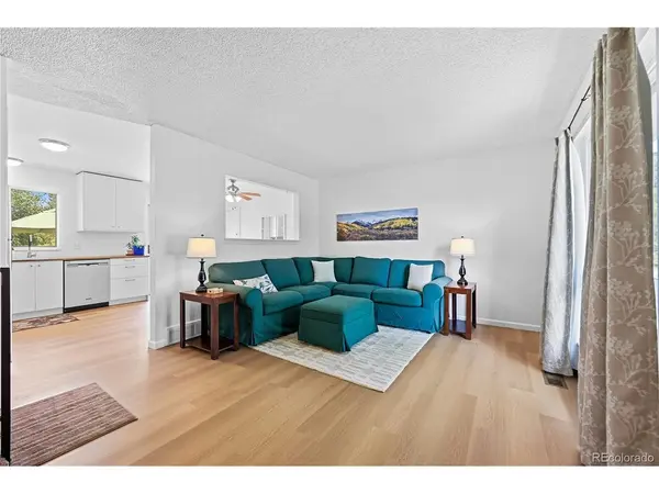 6721 Blue Jay, Parker, CO 80138