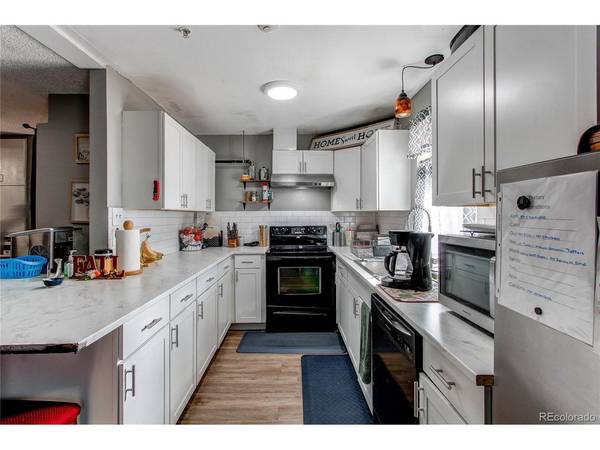 7465 W 69th, Arvada, CO 80003