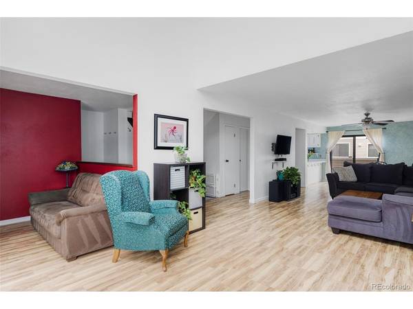 1050 S Monaco #143, Denver, CO 80224